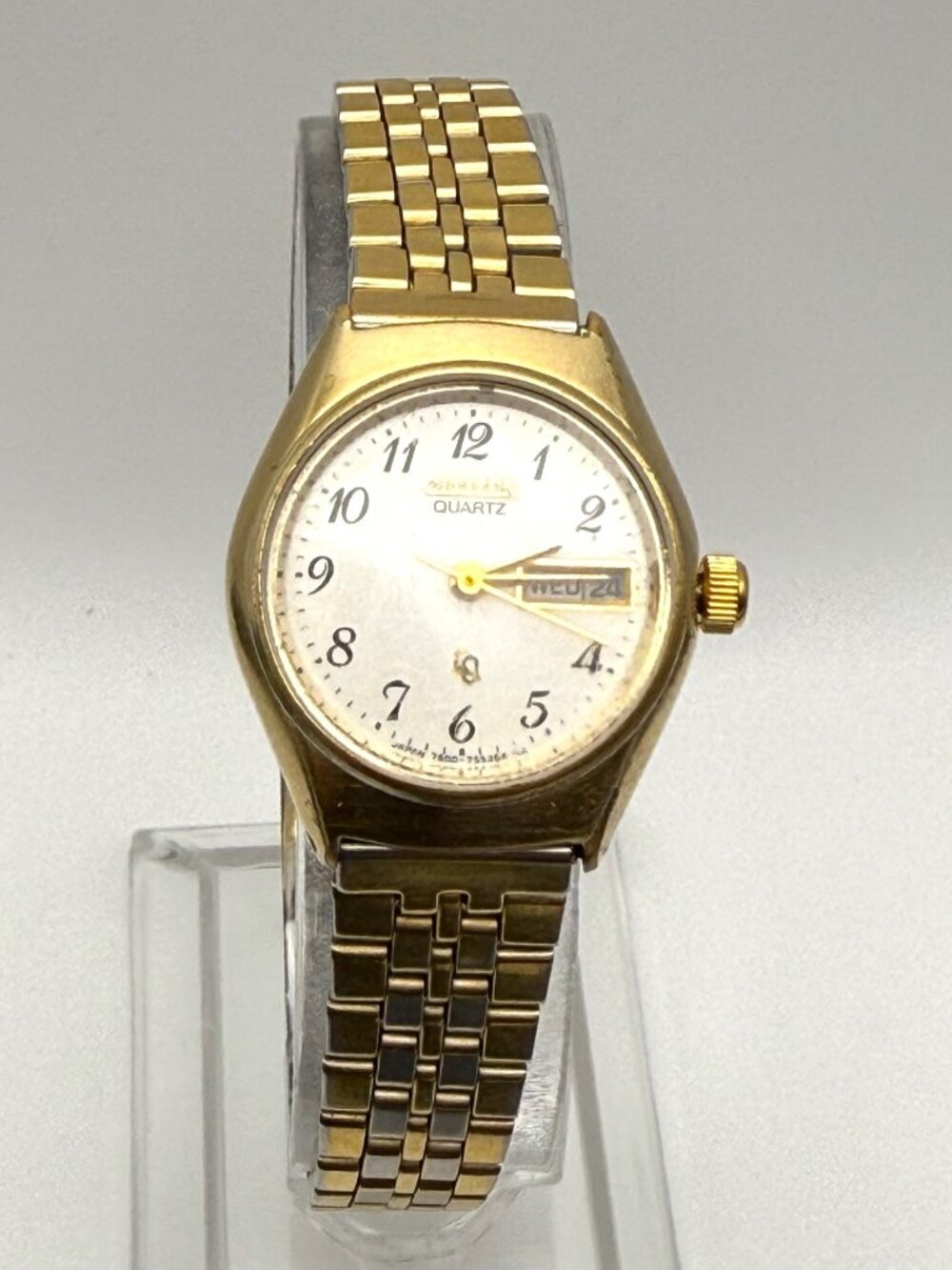 Vintage Citizen 1980's Ladies Watch Rare Quartz Crystron  22mm Gold tone Working